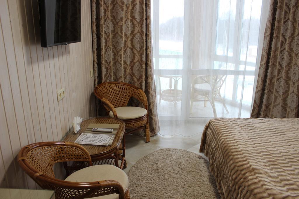 נאבפולאצק Kentavr Hotel מראה חיצוני תמונה